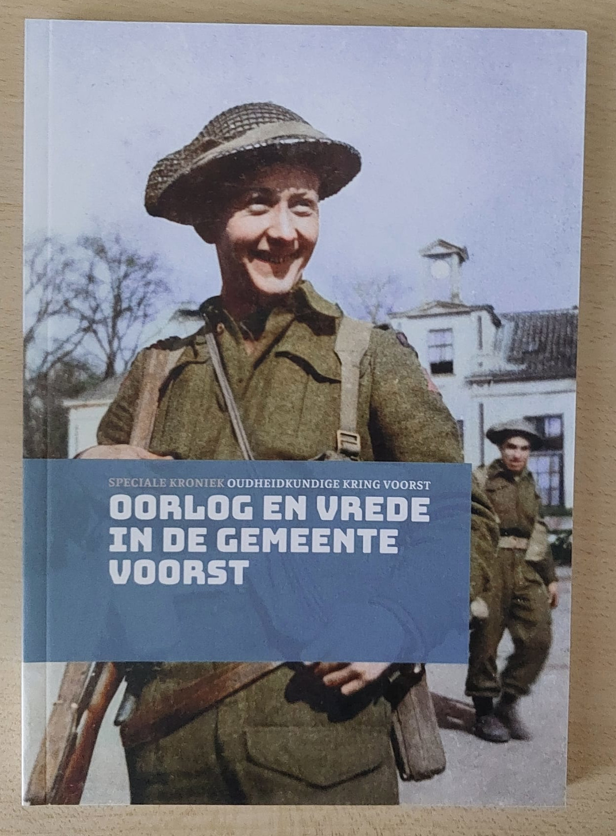 OORLOG EN VREDE